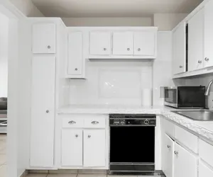 Photo 4 - Bay Harbor Sunset Apt 3A