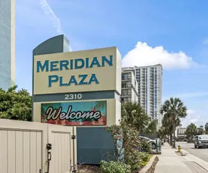 Photo 2 - Meridian Plaza 408