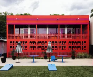 Photo 2 - Hotel Hilo