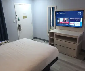 Photo 5 - Suburban Studios Christiansburg - Blacksburg