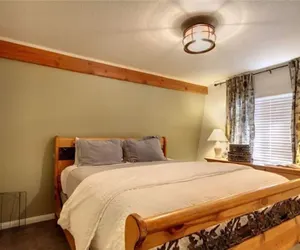 Photo 3 - Owls Nest-Cozy Mountain Retreat