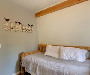 Photo 5 - Owls Nest-Cozy Mountain Retreat