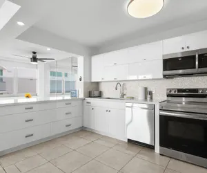Photo 4 - Bay Harbor Sunset Apt 4A