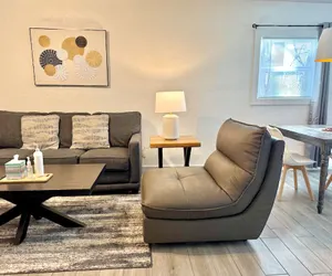 Photo 2 - Fully-furnished Studio With Rustic Design 36B