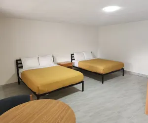 Photo 2 - Economy Inn