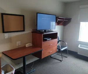 Photo 4 - Suburban Studios Extended Stay Hotel