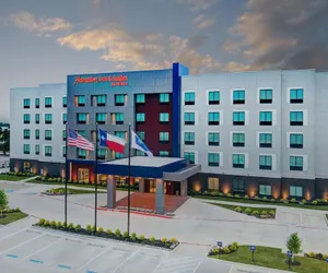 Photo 2 - Hampton Inn & Suites Irving Hwy 183
