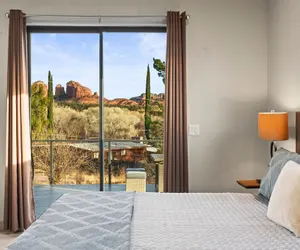 Photo 5 - NEW Moondance Red Rock Retreat Epic Views