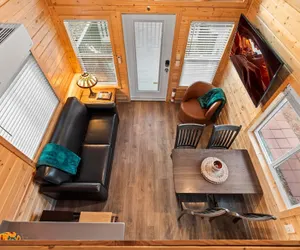 Photo 2 - NEW Moondance Majestic Mini Cabin Cathedral Rock