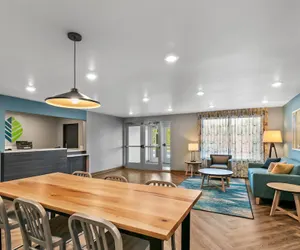 Photo 5 - Woodspring Suites Anderson North I-85
