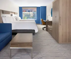 Photo 3 - Holiday Inn Express and Suites Colby by IHG