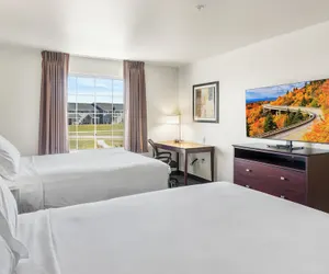 Photo 5 - Cobblestone Hotel & Suites - Eaton
