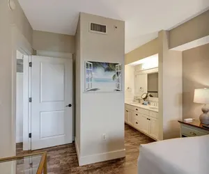 Photo 3 - Market Street Inn 545