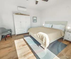 Photo 3 - Rise Suites Oceanside