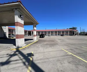 Photo 2 - Cameron Inn & suites