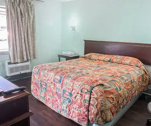 Photo 5 - OYO Hotel Jonesboro Near Atlanta Airport