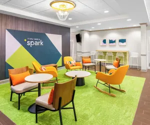 Photo 5 - Spark by Hilton Dothan