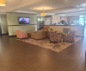 Photo 2 - Dothan East Inn & Suites