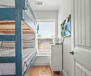 Photo 4 - Blessed Getaway Stay for 10!
