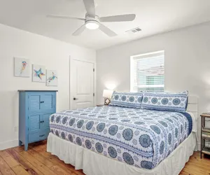 Photo 3 - Blessed Getaway Stay for 10!