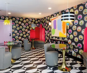 Photo 5 - Hive House