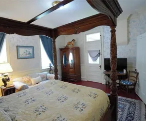 Photo 5 - Conrad Schuch House