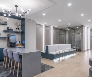 Photo 2 - Well Appointed Apartments W Full Comfort