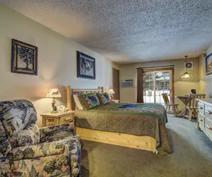 Photo 5 - Eagle River Inn and Resort