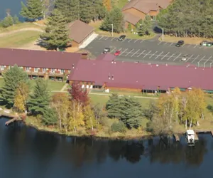 Photo 2 - Eagle River Inn and Resort