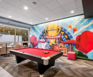 Photo 5 - Tru By Hilton Brockton