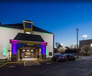 Photo 2 - Stay Sure Inn, Blue Springs