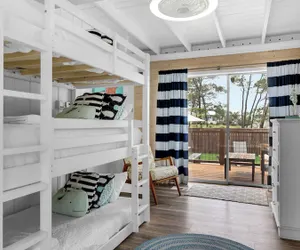Photo 4 - 2BR Home, Private Heated Pool, 4 Bikes, Beach Access