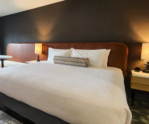 Photo 5 - Rayland Hotel
