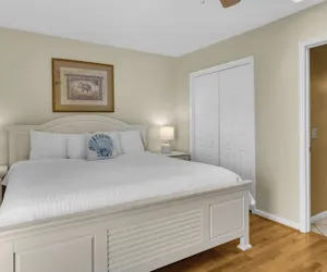 Photo 5 - Beachside Retreat With Pools & Local Dining + Free Attraction Tickets!