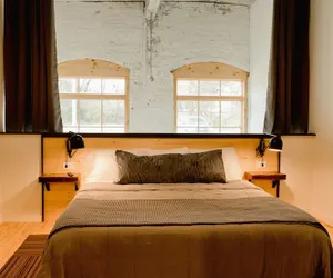 Photo 3 - Loom Room Retreat