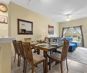 Photo 5 - Relaxing 3BR Haven for 8 at Seven Dwarfs