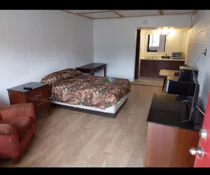 Photo 3 - St Roberts Towne & Village Extended Stay
