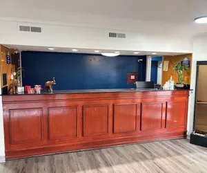 Photo 4 - Galaxy Inn & Suites