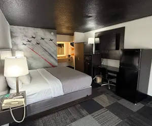 Photo 4 - Eglin Extended Stay Hotel, a Howard Johnson by Wyndham
