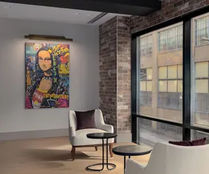 Photo 5 - Luxury Apartments by Hyatus Center City