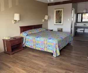 Photo 3 - Torch Lite Lodge