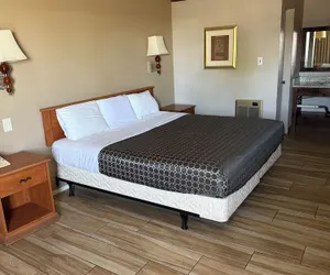 Photo 4 - Torch Lite Lodge
