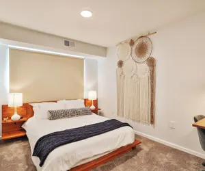 Photo 5 - Luxury Apartments by Hyatus at Jade