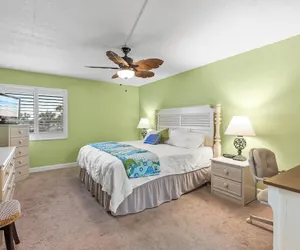 Photo 3 - Ocean Reef Villas 207