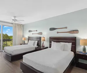 Photo 2 - Serene Studio at Sandestin Pool, Hot Tub, Beach Shuttle, Walk to Baytowne