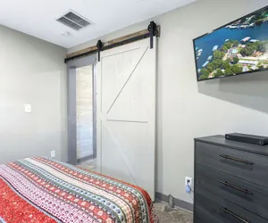 Photo 3 - Bass Point Bliss - Resort Rental on Lake of the Ozarks Shoreline