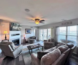 Photo 2 - Seascape Cove Waterfront!