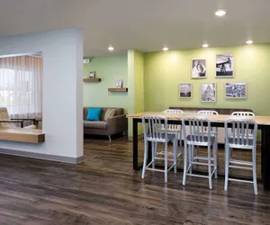 Photo 5 - WoodSpring Suites Savannah West - Ellabell Metaplant