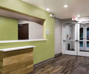 Photo 2 - WoodSpring Suites Savannah West - Ellabell Metaplant