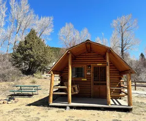 Photo 4 - A-Lodge Salida - Cabins RV Tents Camping